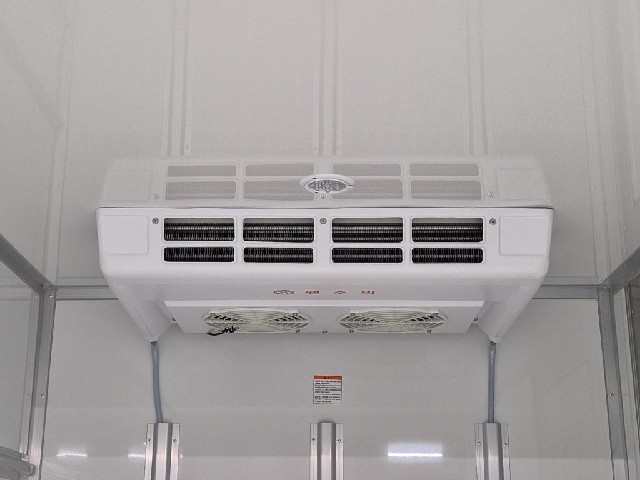 6071002592R16.jpg