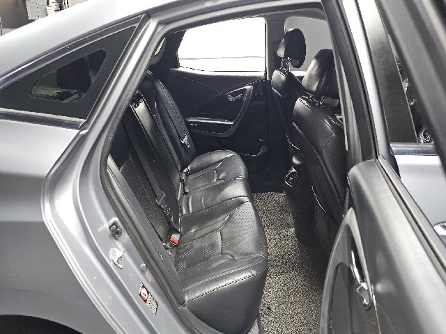 daf741c84af5bdd99a1a16df82d03333.jpeg