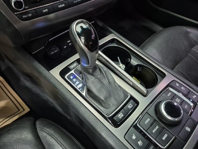 6081002165R8.jpg