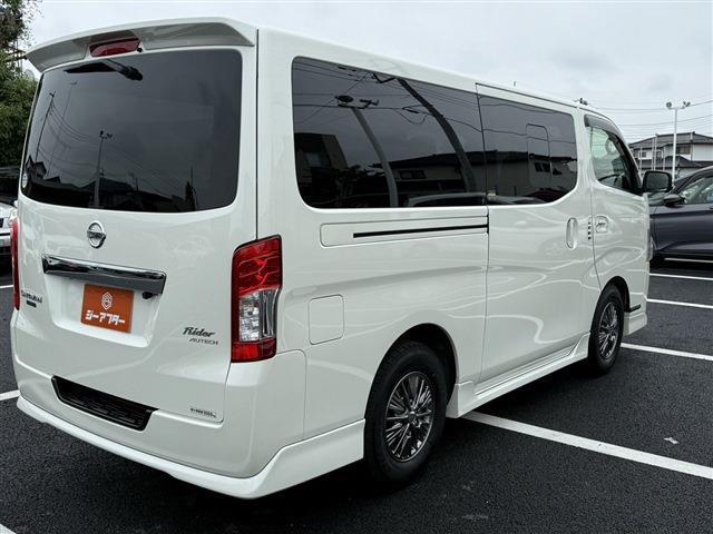 a2a918bbb97ff5fca47e67d3024a34bf.jpg