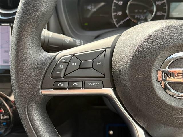 db933b100c154f41f38ea95069d5baf8.jpg