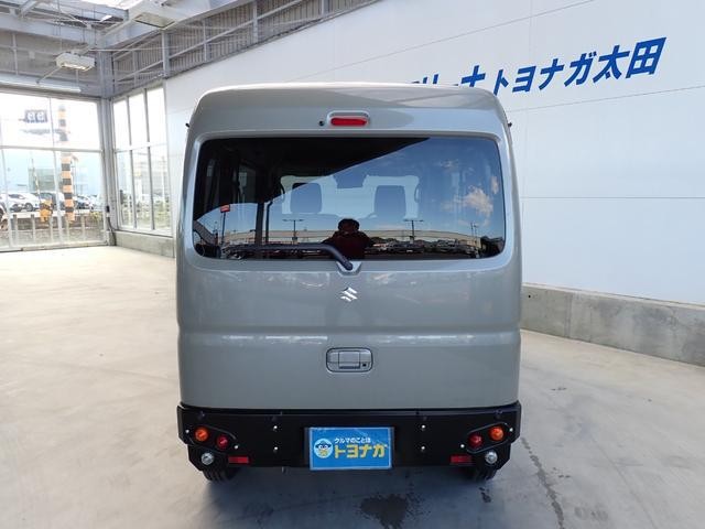 9b8aec08ff15b397400558d113dc7ddc.jpg