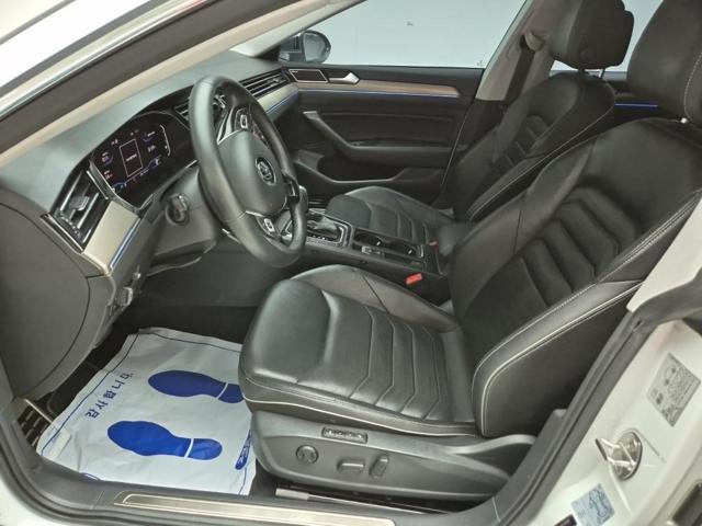 6031002022R11.jpg