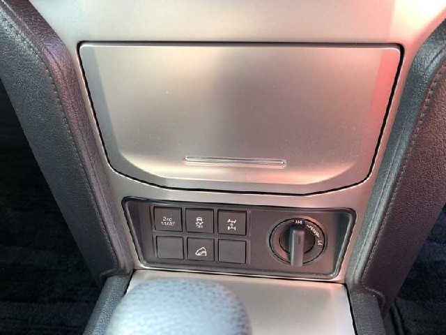 lR1CnHrLwtmTUhTO_image_25.jpg