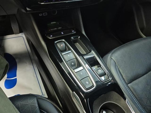 6051500812R8.jpg