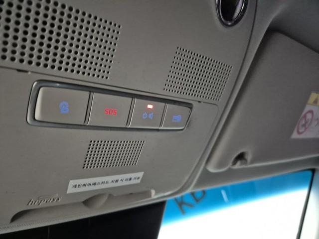 5121002361R16.jpg