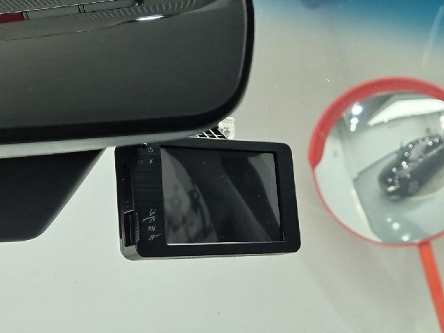 6091000537R16.jpg