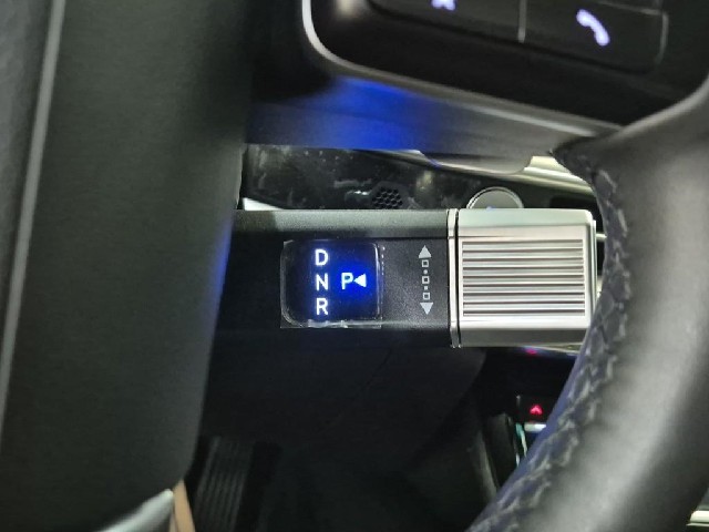 6091000477R8.jpg