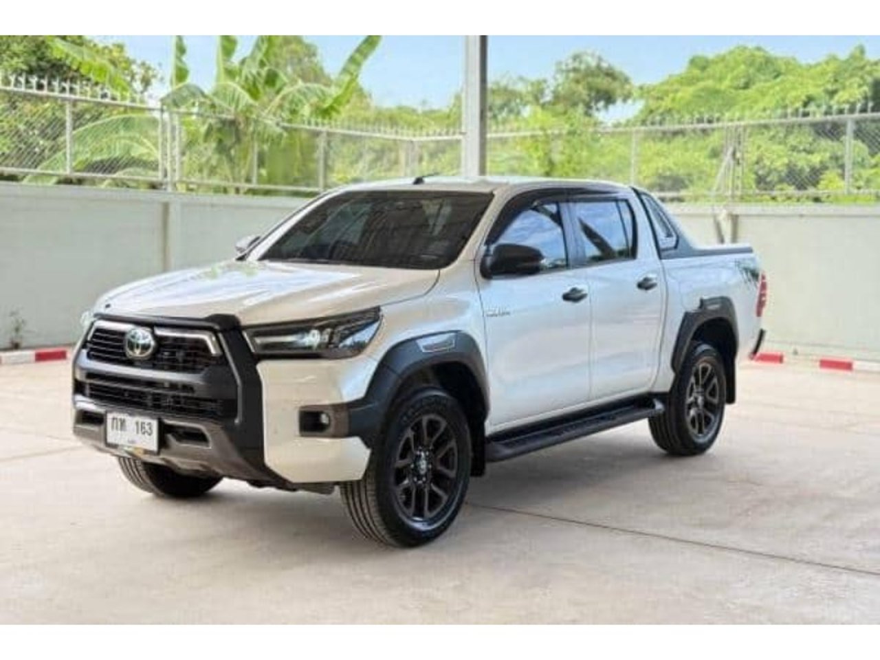 2020 Toyota Hilux, photo 1 of 1