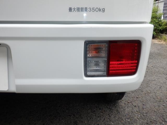 0208004A30261005W00115.jpg