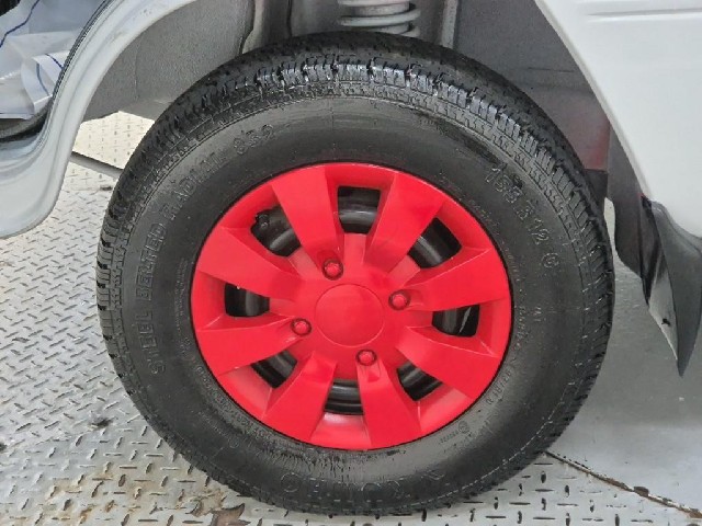 6081500992R13.jpg