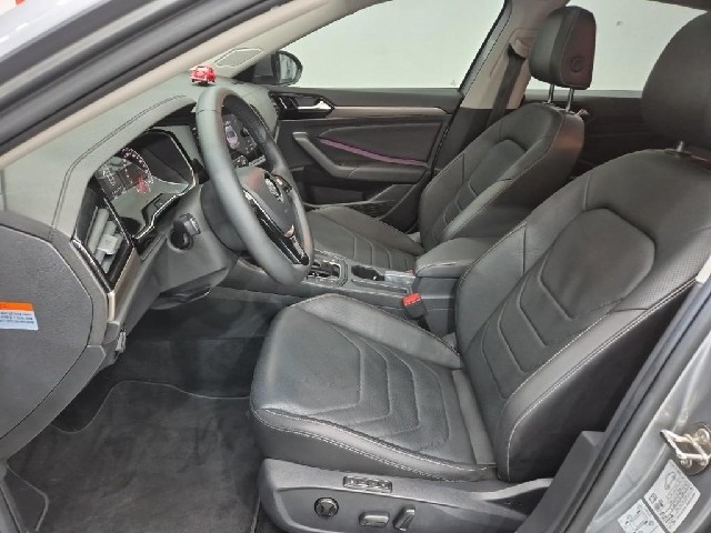 6081501688R11.jpg