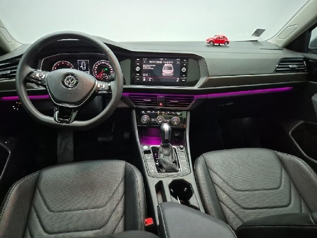 6081501688R7.jpg