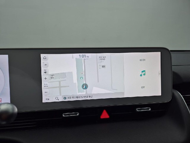 6081001517R13.jpg