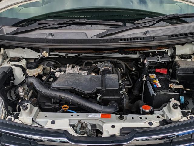0704850A30260210W00117.jpg