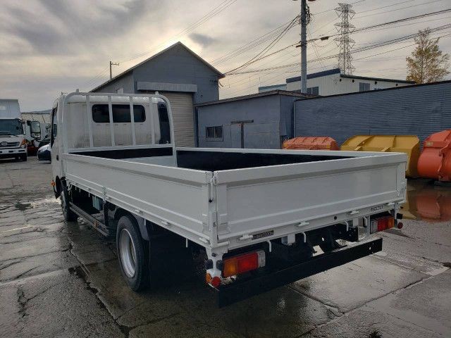 fca9e600a857fee111bdf28066ea689d.jpg