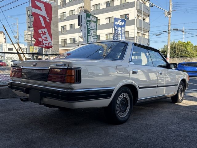 558a4d7df2fda1811e4d85082c59025a.jpg