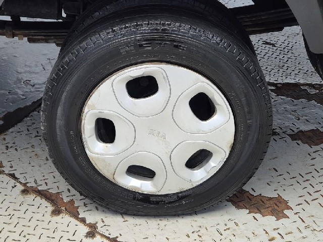 6091500142R16.jpg