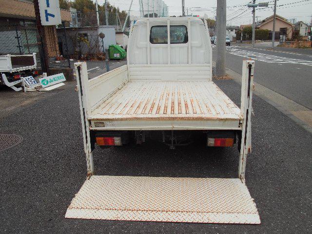 70f8ec6608303193115bba75ce716045.jpg