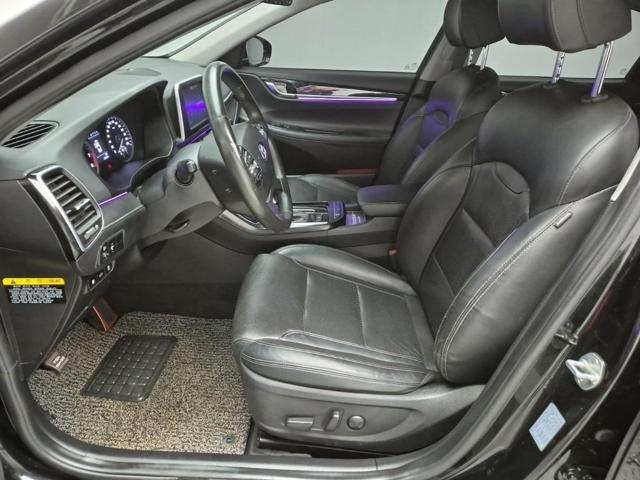 6051000738R11.jpg