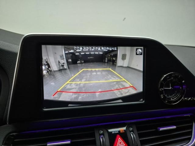 6051000738R14.jpg