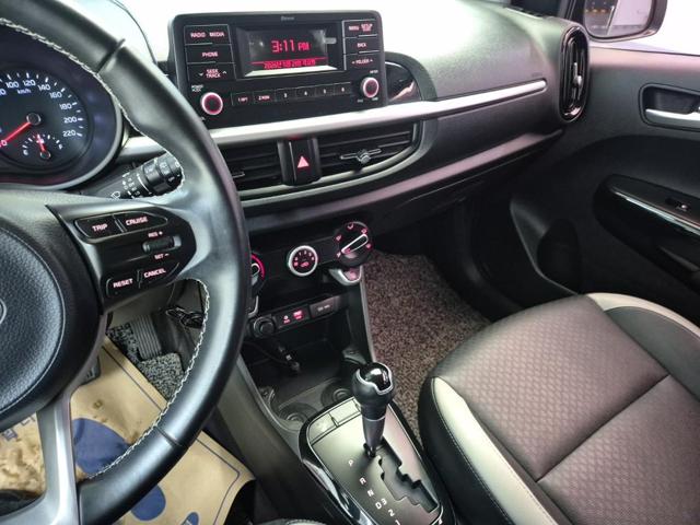 6051501081R10.jpg