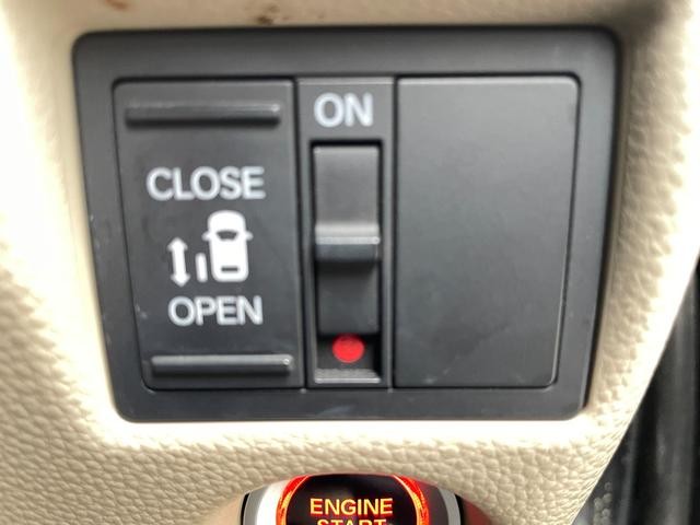 0404084A30260711W00217.jpg