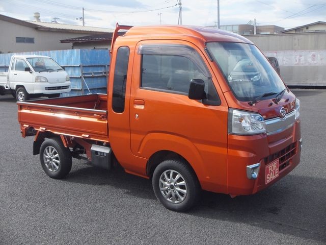 acd43abe8ef5cc316bd9bfb4fbcba8ed.jpg