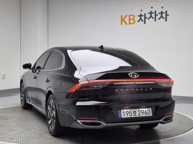 6011000789R2.jpg