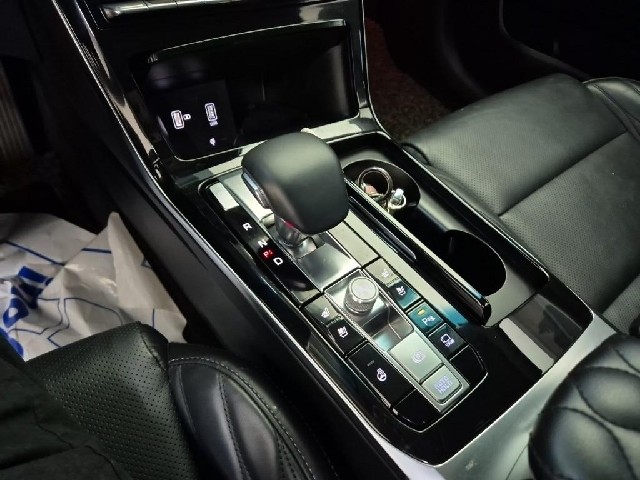 6091500677R8.jpg