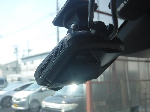 1180c89d37fc8bb92f3e5689a84391aa.jpg