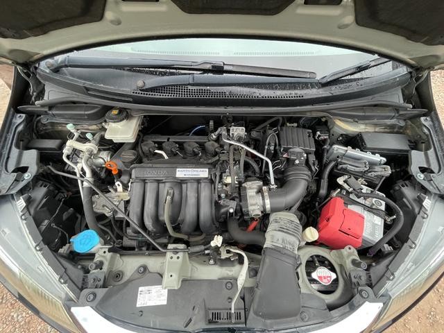 0404110A30260713W00218.jpg