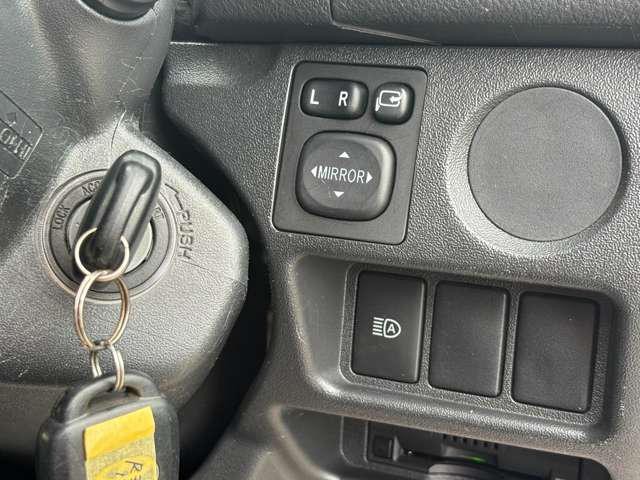 ef7d6e1a938e79d7b43b935175024799.jpg