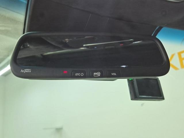6041500676R18.jpg