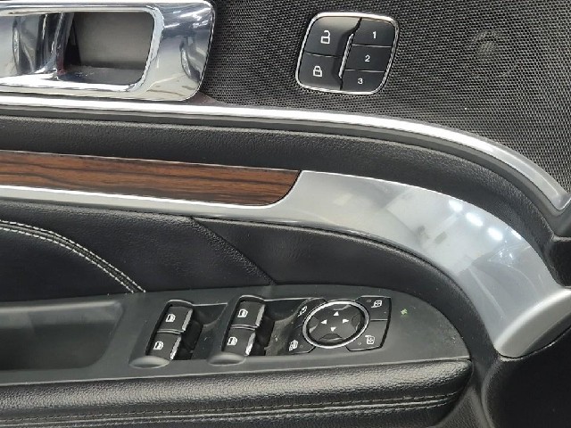 6091000649R18.jpg