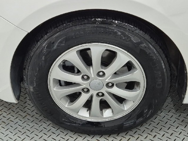 6091000841R19.jpg
