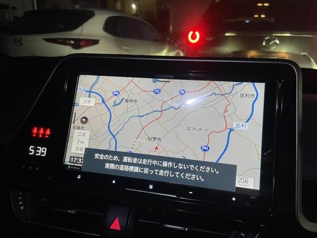 0520006A30261017W00102.jpg