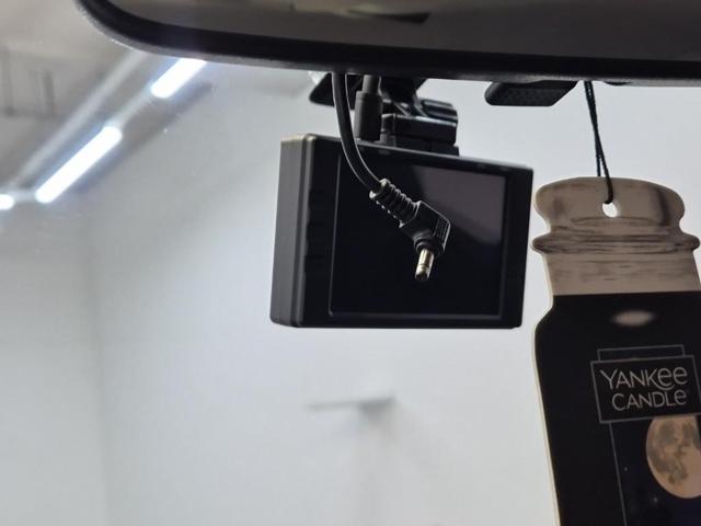 6041501712R14.jpg