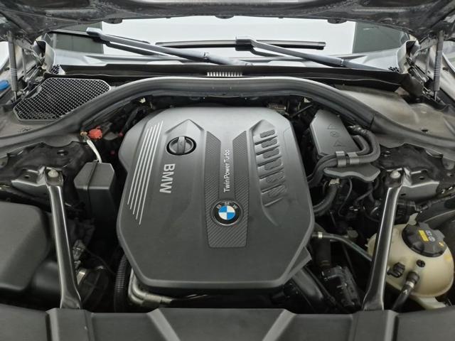 6041002084R5.jpg