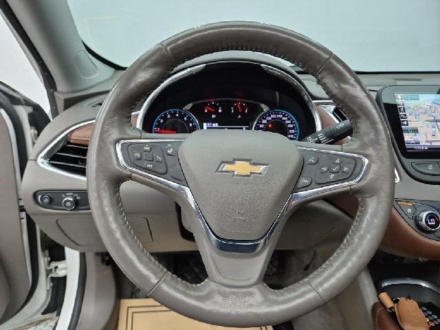 6091000490R9.jpg