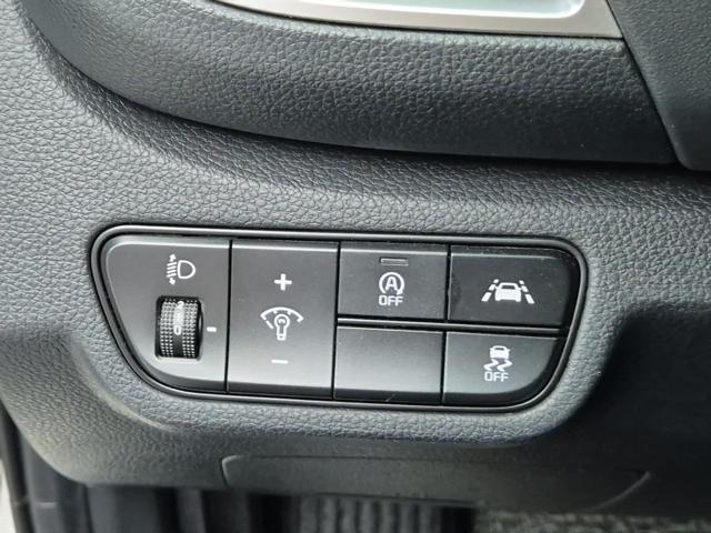 6051000076R18.jpg