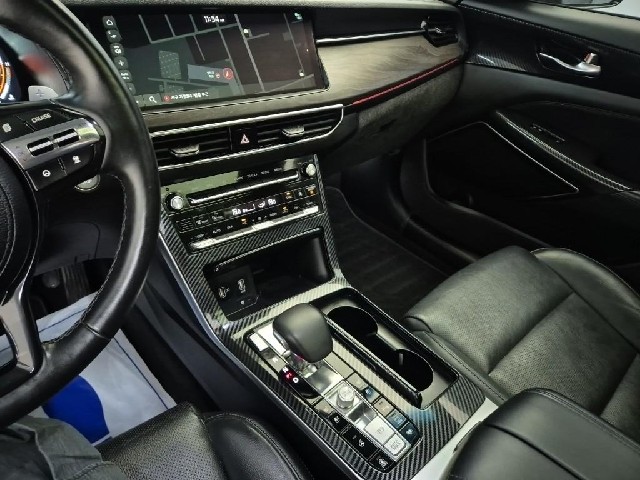 6081501920R10.jpg
