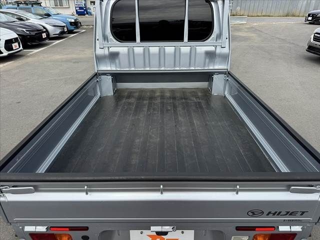 c64102dd4b6fca9e41acd73d6e5c34ed.jpg
