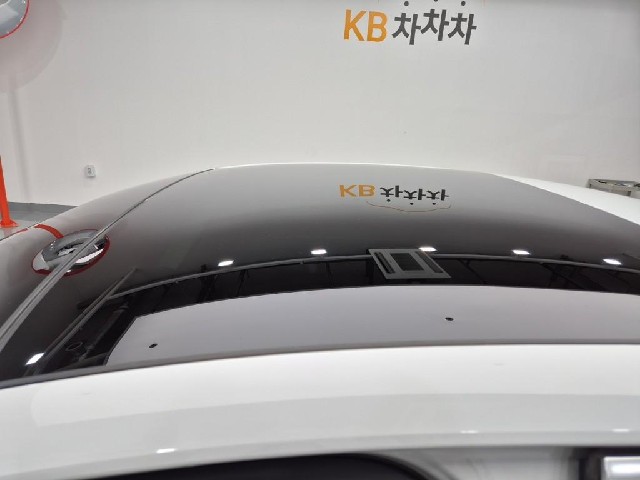 6061002843R13.jpg