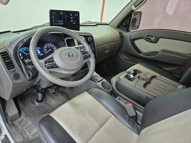 6051500243R6.jpg