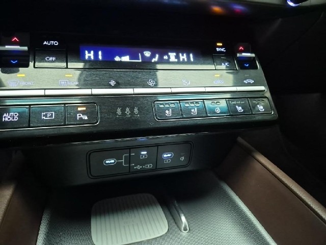 6041000261R18.jpg