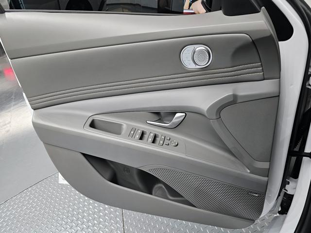 fef6504c5a8bf5a726cbe7025c15877f.jpeg