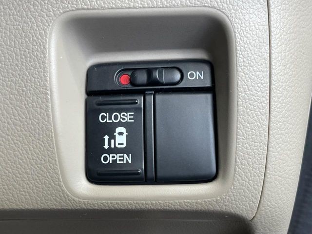 f2f36bace561d7b4ff20acaec3e25c9e.jpg