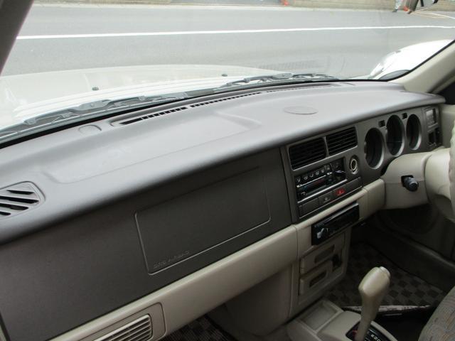 9540062A30260604W00111.jpg