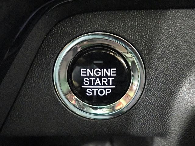 0207791A30261017W00212.jpg